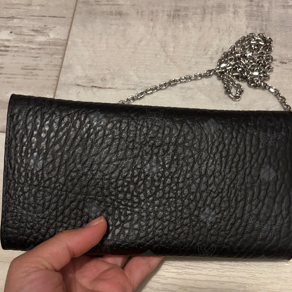 MCM Black Leather Clutch with Silver Chain - Picture 5 of 5